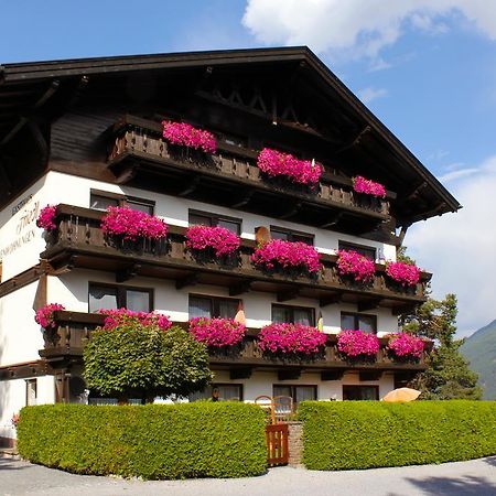 Gaestehaus Friedl Imst Exterior foto